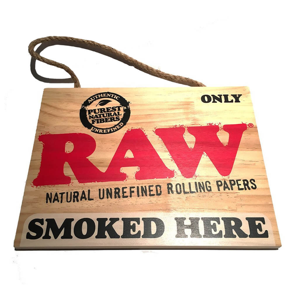 Raw "Smoked Here" Holz Schild