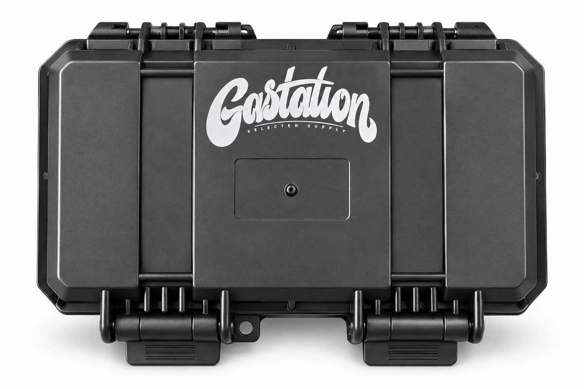 Gas Station Logo Glas Tip Case